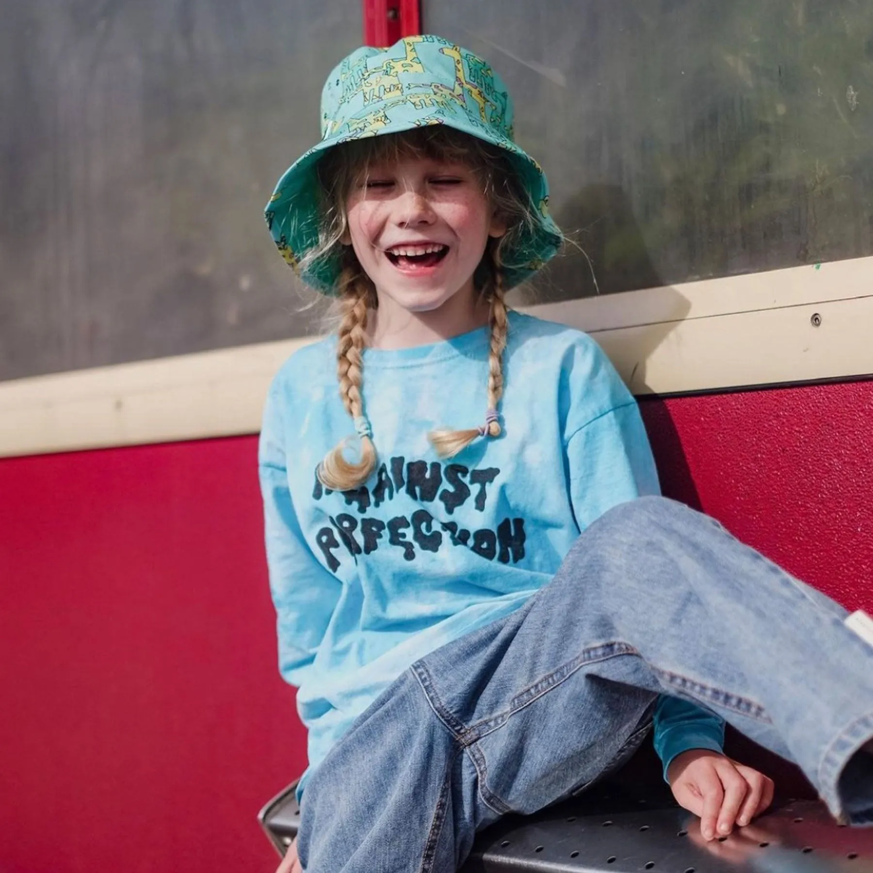 Kids  Reversible Adventurer Bucket Hat: Giraffe