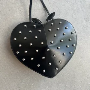 Le Cœur Studded Bag Lux Calfskin, Black