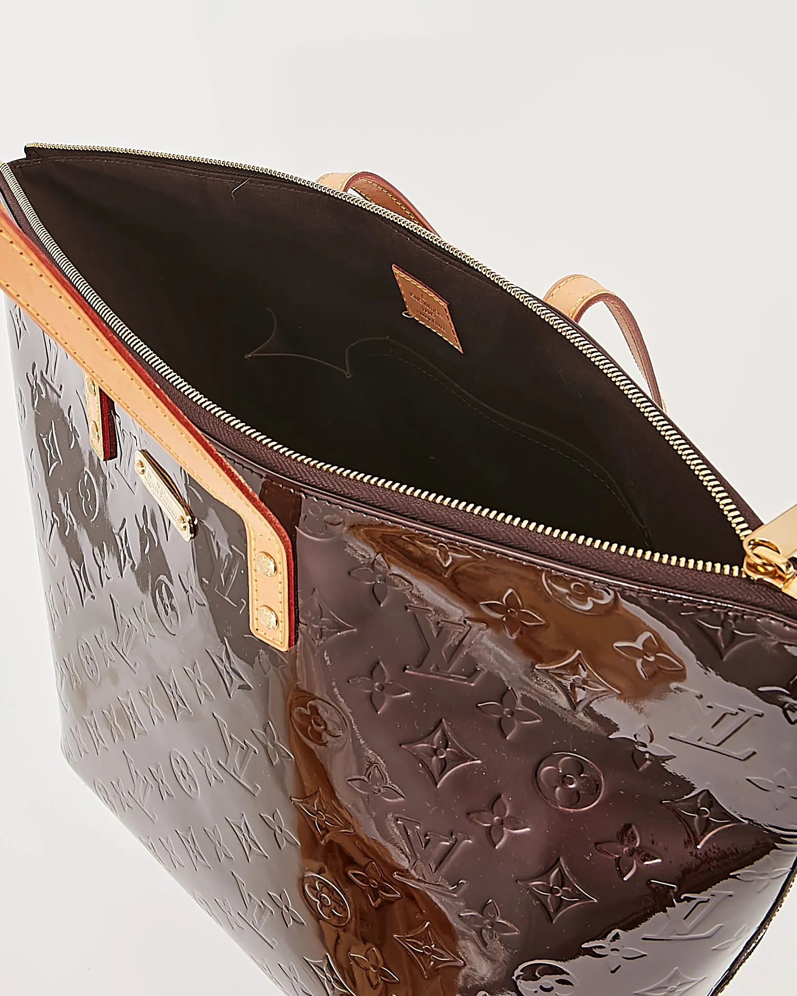 Louis Vuitton Amarante Vernis Monogram Bellevue GM Tote Bag