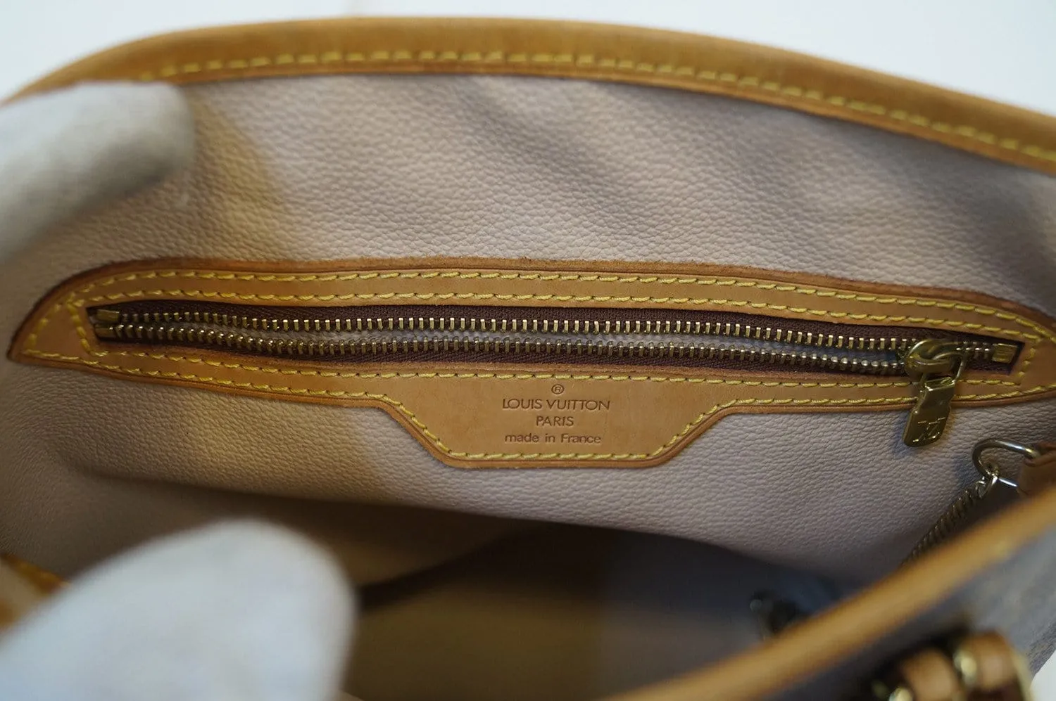 LOUIS VUITTON Bucket PM Monogram Canvas Shoulder Bag- Final Call
