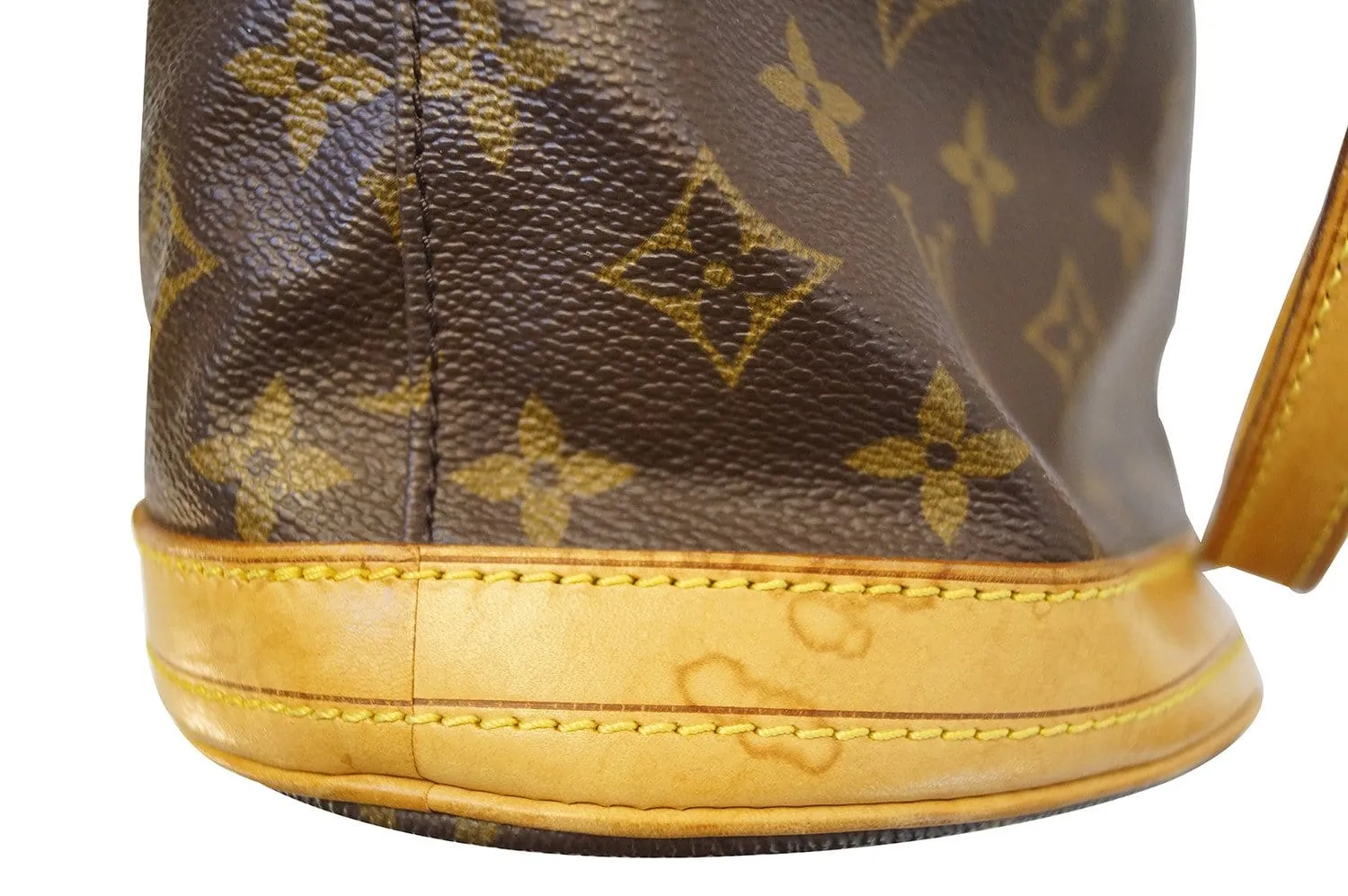 LOUIS VUITTON Bucket PM Monogram Canvas Shoulder Bag- Final Call