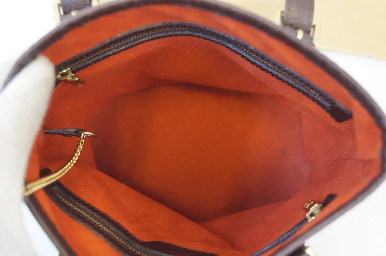 LOUIS VUITTON Damier Canvas Brown Marais Bucket Bag CC301