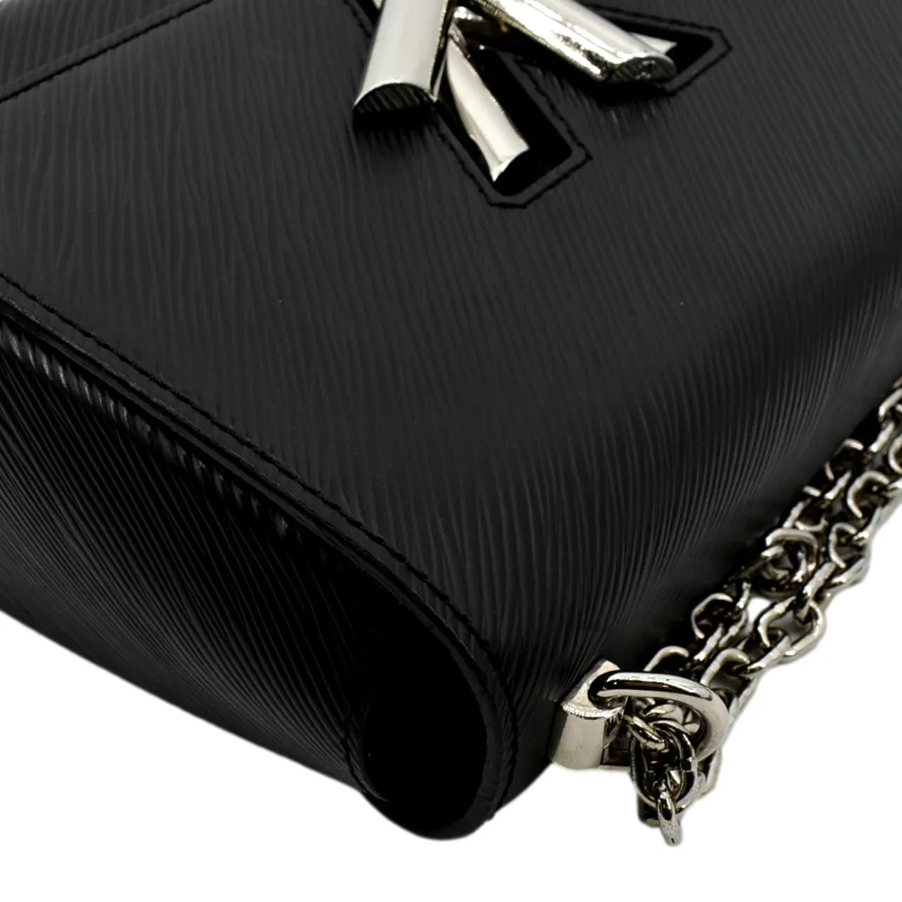 LOUIS VUITTON LV Twist MM Epi Leather Shoulder Bag Black