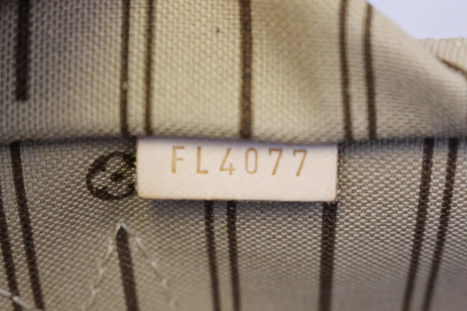 LOUIS VUITTON Monogram Canvas Neverfull GM Brown Tote Bag
