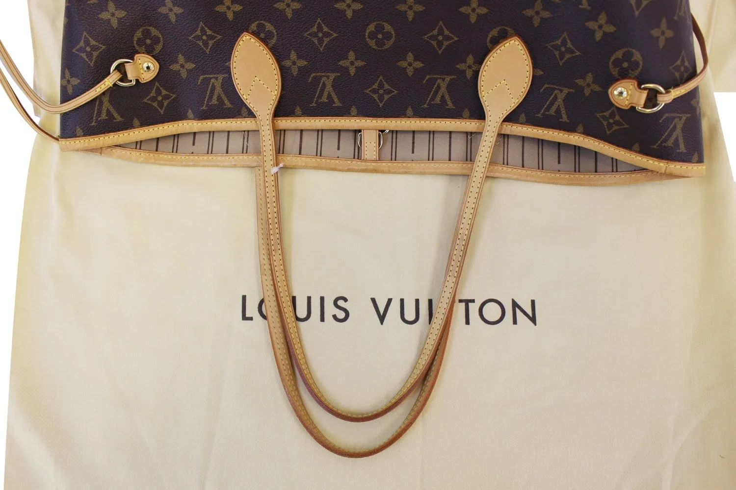 LOUIS VUITTON Monogram Canvas Neverfull MM Tote Bag