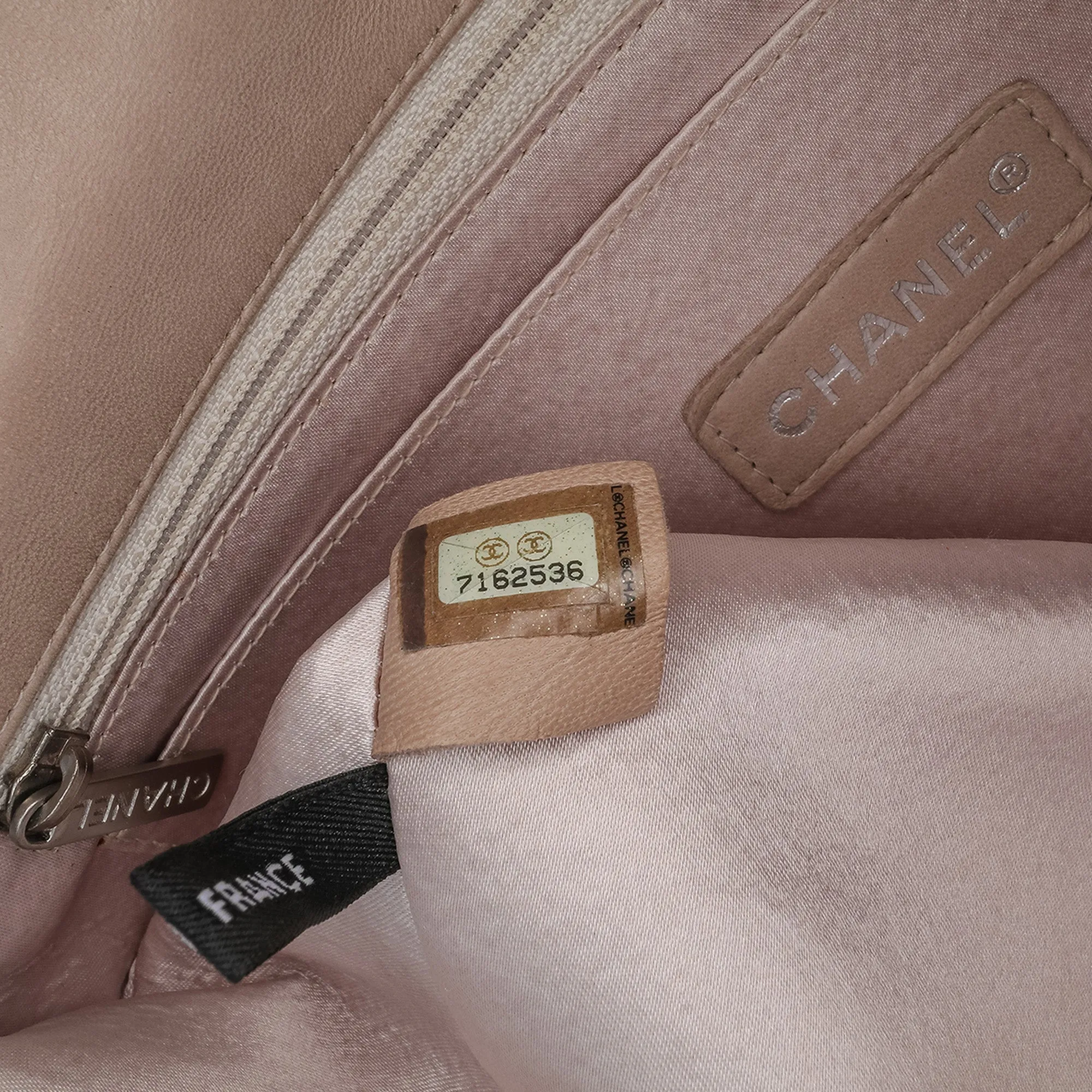 Medium New Travel Line Nylon Single Flap