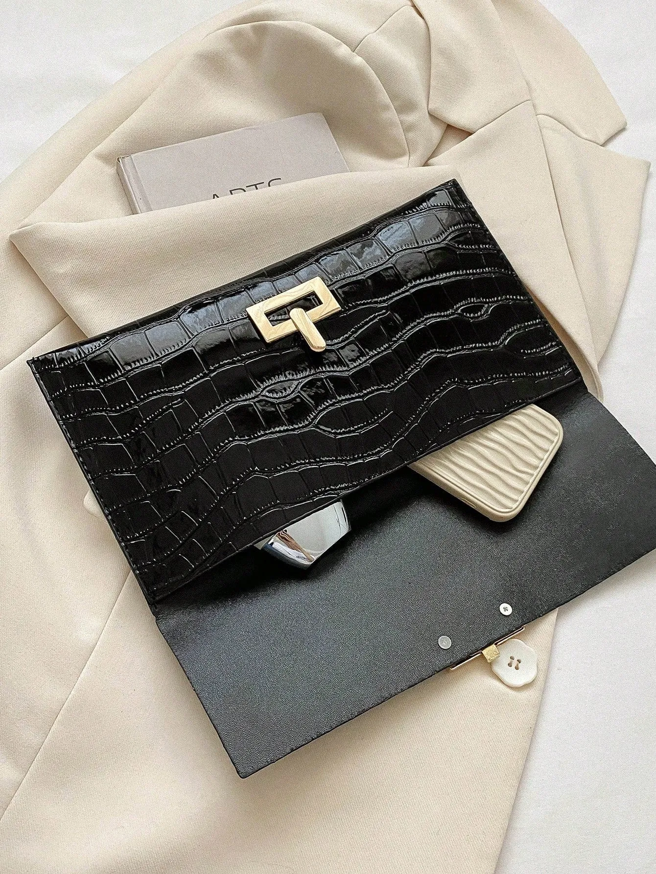 Metallic Crocodile Embossed Patent Leather Square Lock Flap Bag