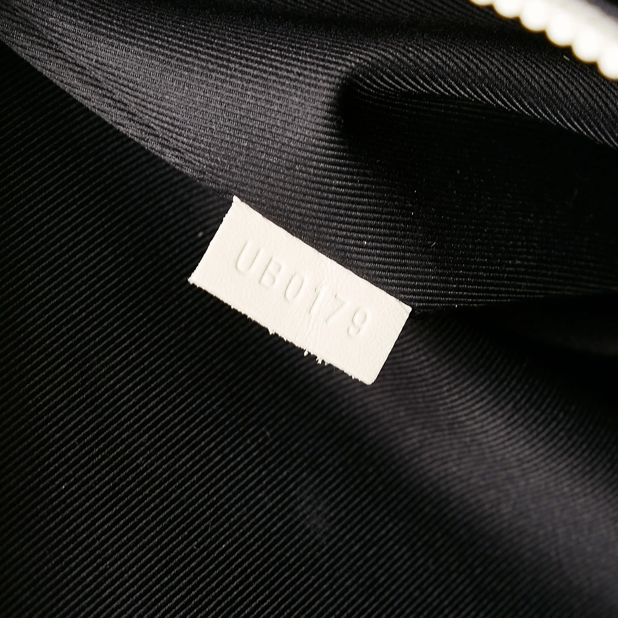 Monogram Taurillon Sac Plat