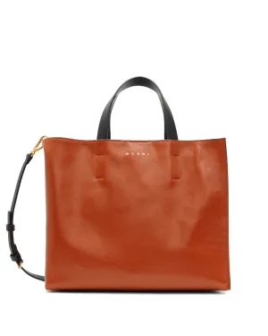 Museo Tote in Tan