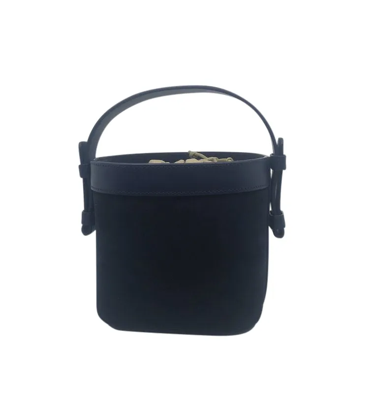 Nico Bucket
