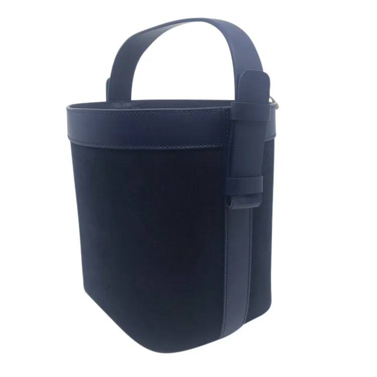 Nico Bucket