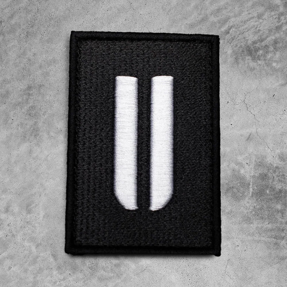 NOBULL - HORNS VELCRO PATCH - BLACK
