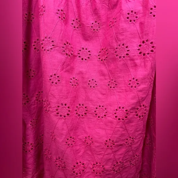 NWT BLOOMCHIC Women’s Plus Size Midi Hot Pink Eyelet Cold Shoulder Dress Size 26