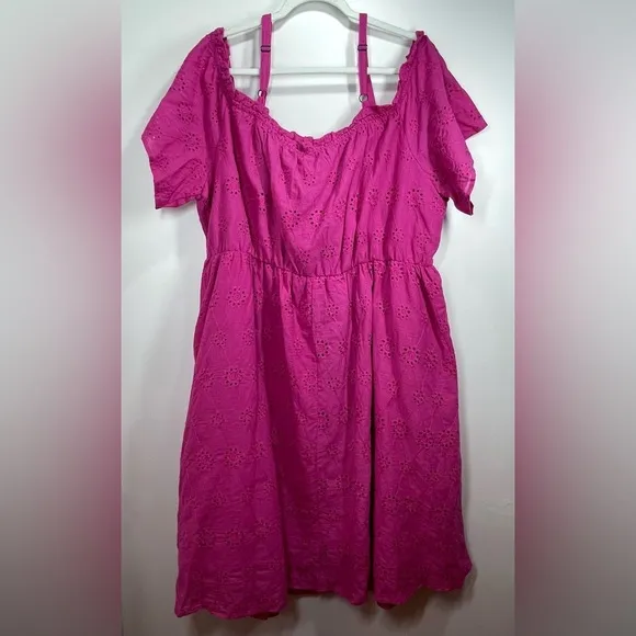 NWT BLOOMCHIC Women’s Plus Size Midi Hot Pink Eyelet Cold Shoulder Dress Size 26