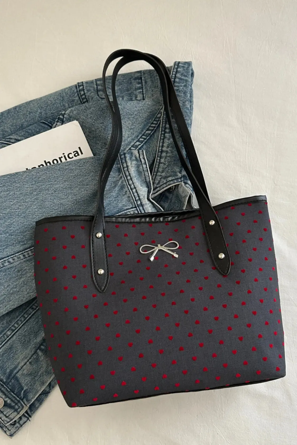 'Oaklee' Bowknot Polyester Tote Bag