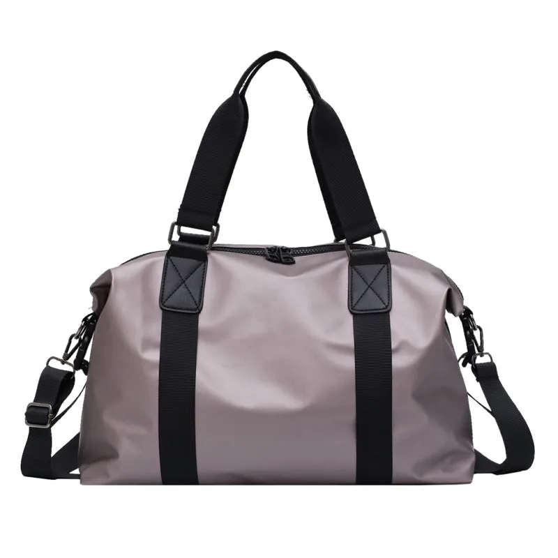 One-shoulder short-distance duffel bag
