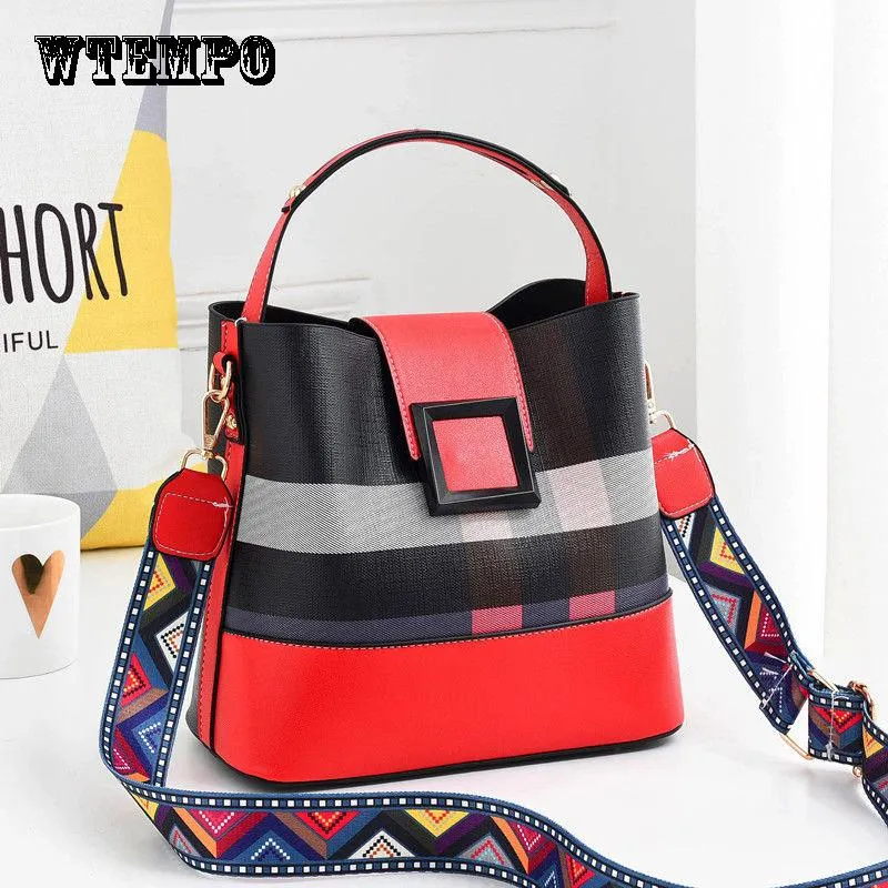 Personality Versatile Shoulder Bag Messenger Bag Handbag Fashion Bag Large Capacity Handbag