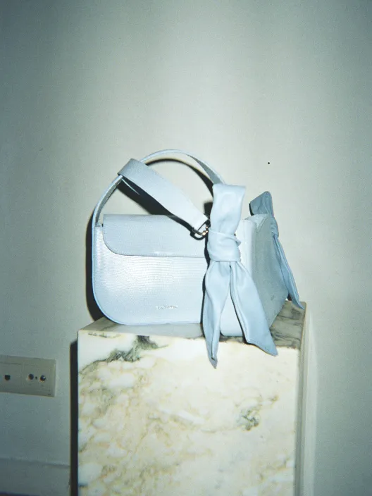 QUERIDA SHOULDER BAG WITH KNOTS LIZARD SKY BLUE SP
