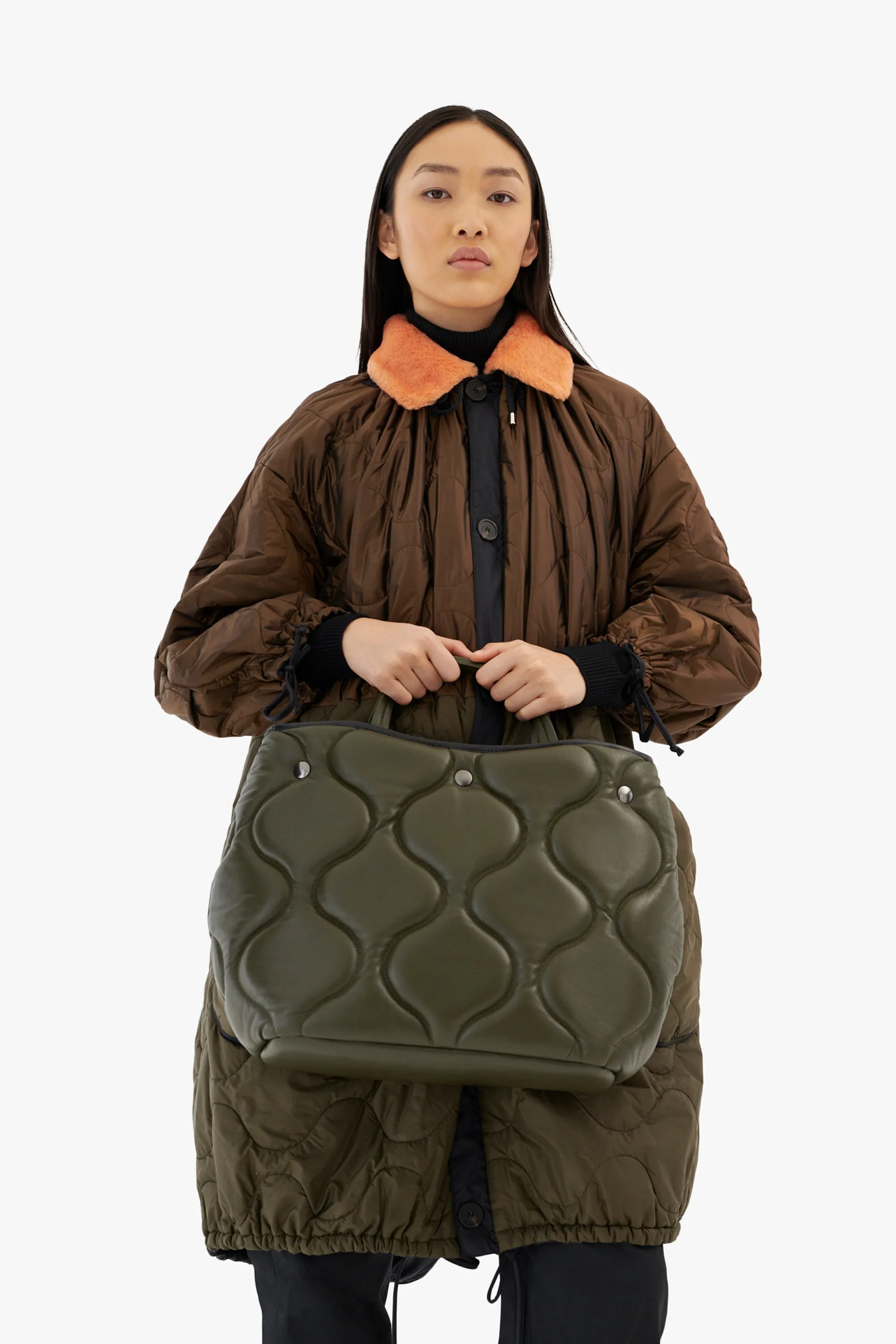 Quilted Leather Signature Bag - Olive