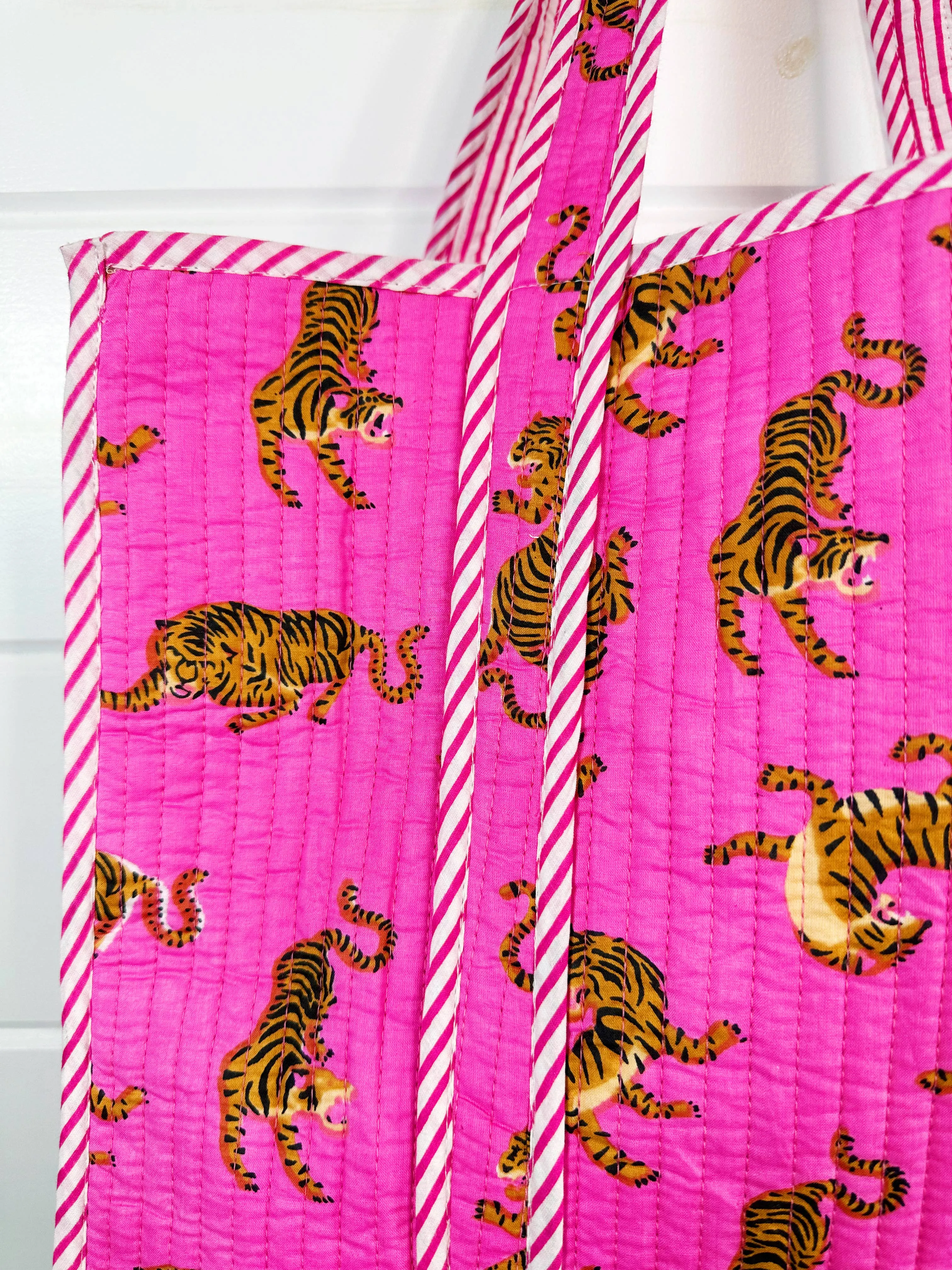 Quilted Tote Bag Pink Tiger