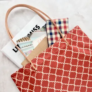 Reversible tote bag