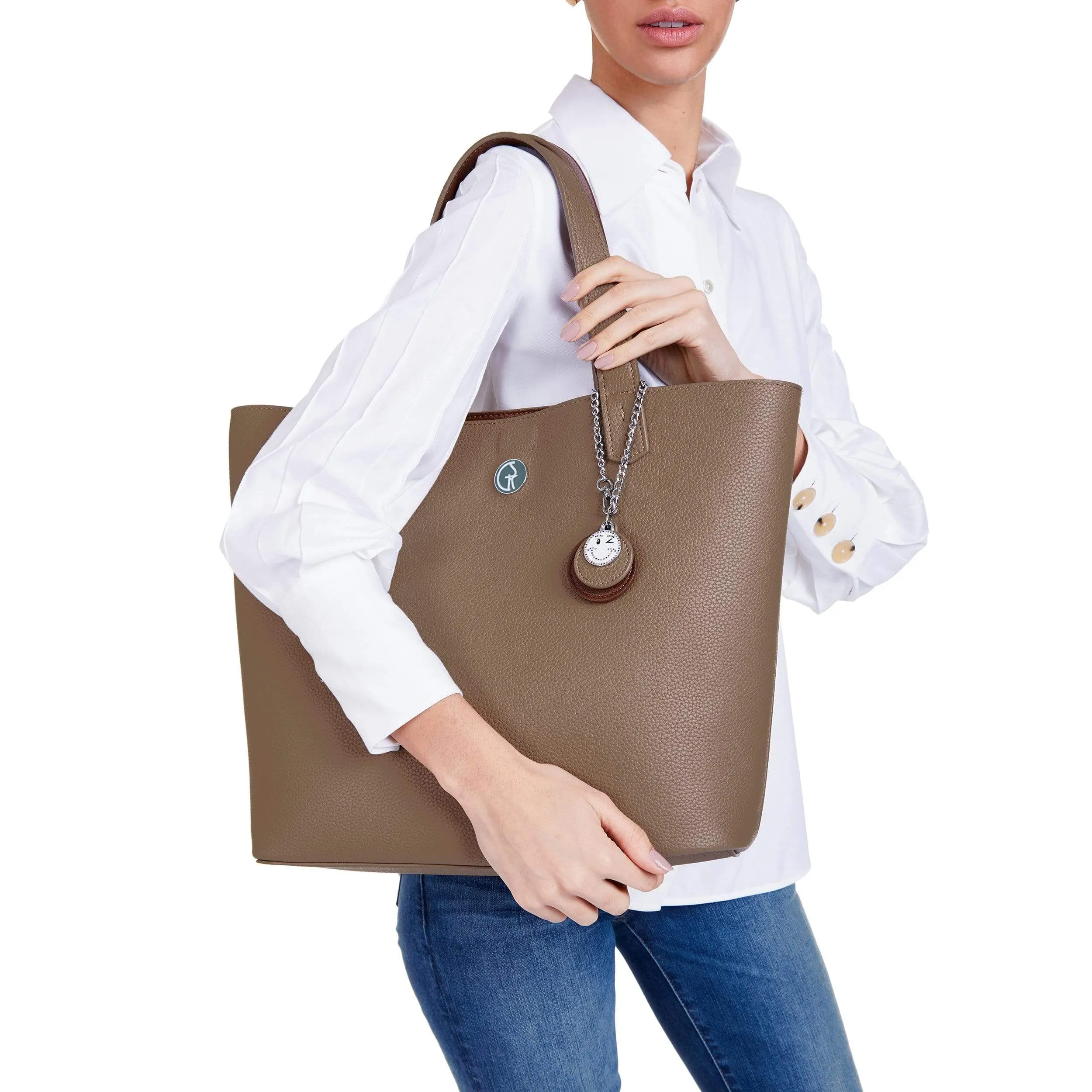 Reversible Vegan Leather Tote | Brown & Beige