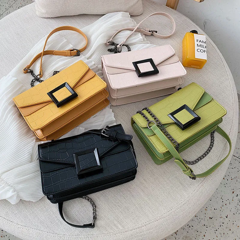 Sacs à bandoulière en cuir pour femmes collection 2023 / Petit sac à bandoulière Messenger Femme Chaîne de luxe Sacs à main