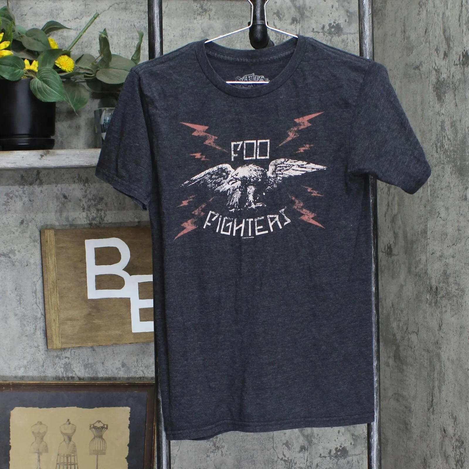 Six Fifty One Foo Fighters Short Sleeve T-Shirt Dark Gray See Measurements
