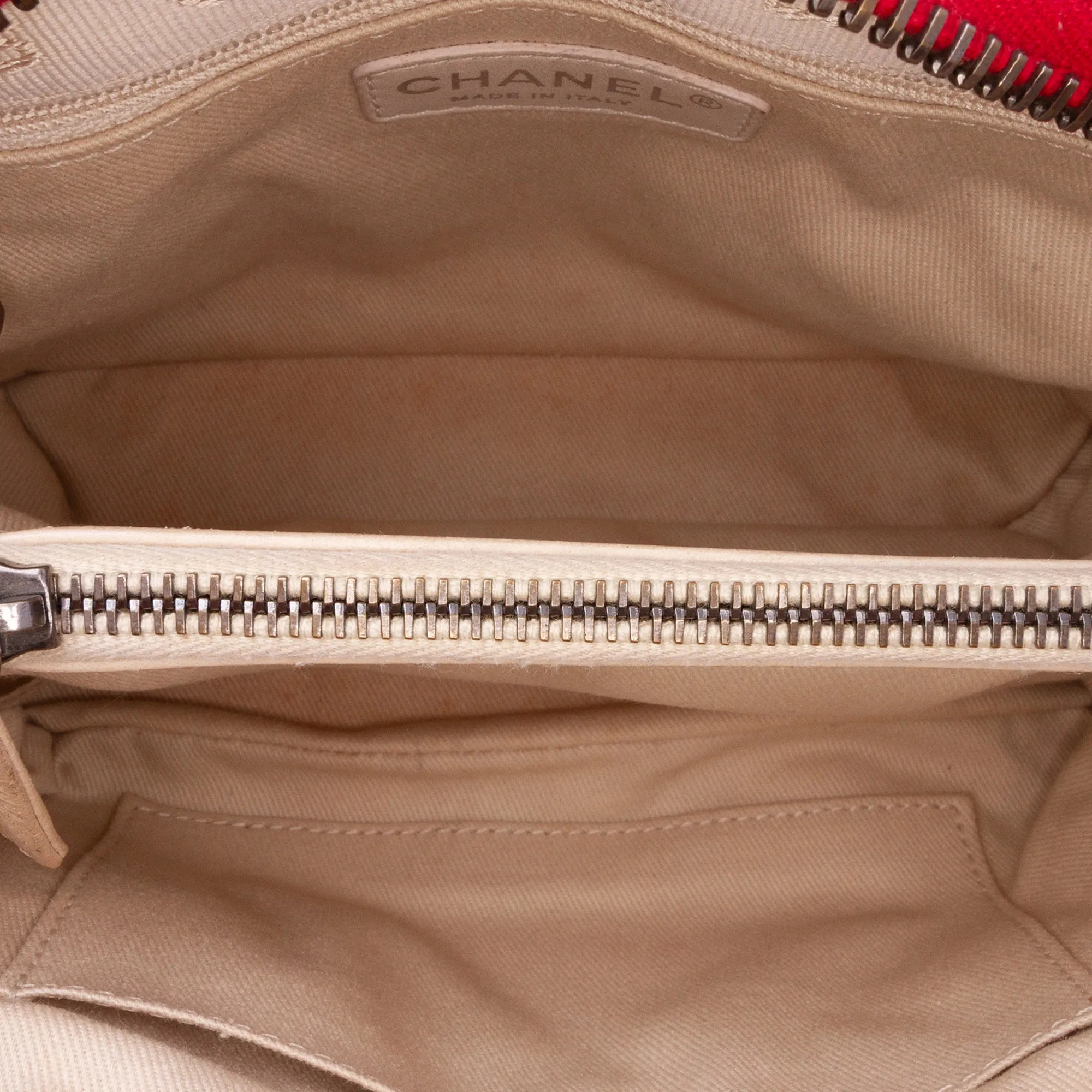 Small Quilted Shiny Sheepskin Boy Chained Tote