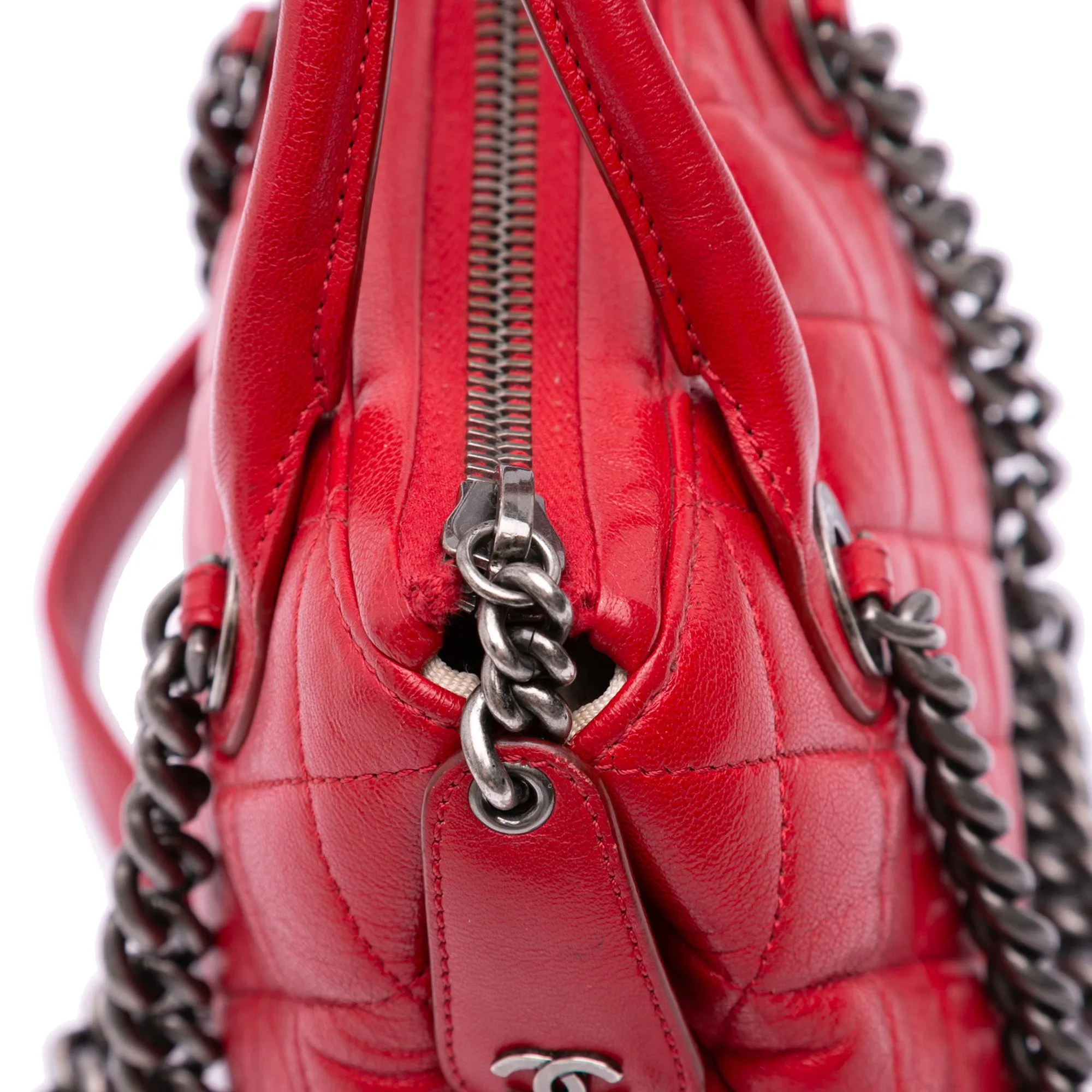 Small Quilted Shiny Sheepskin Boy Chained Tote