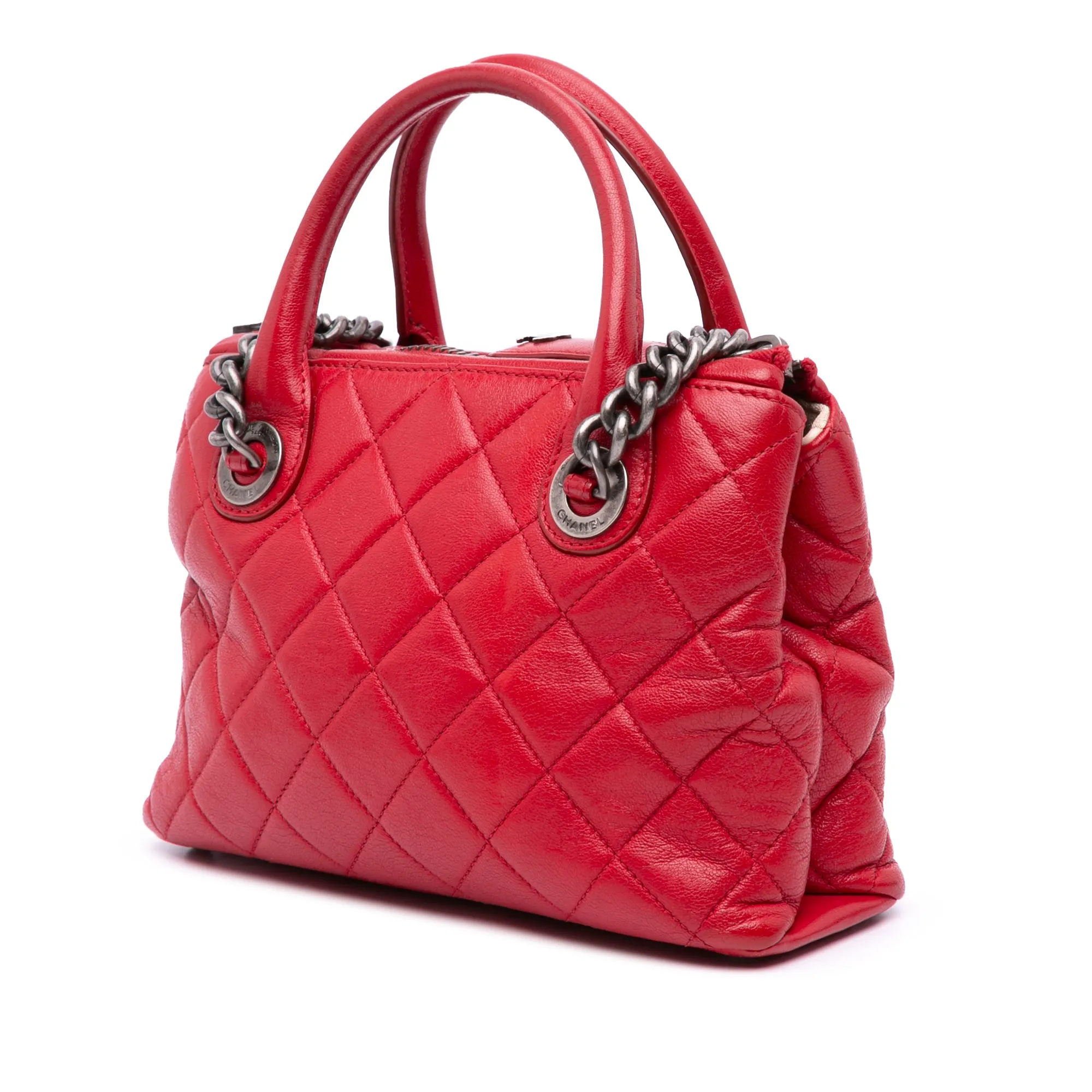 Small Quilted Shiny Sheepskin Boy Chained Tote