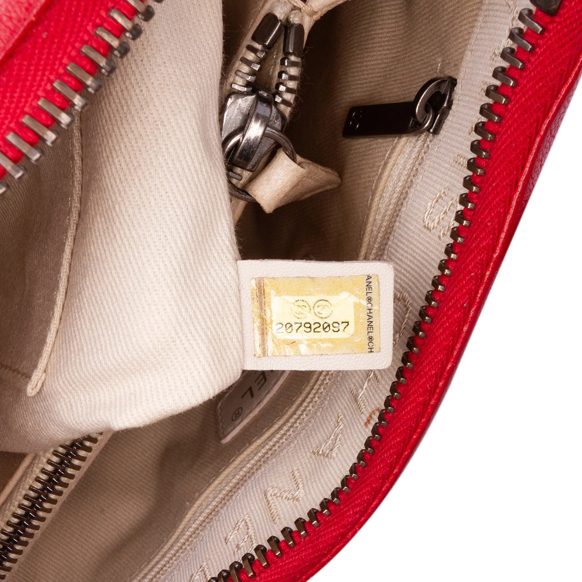 Small Quilted Shiny Sheepskin Boy Chained Tote