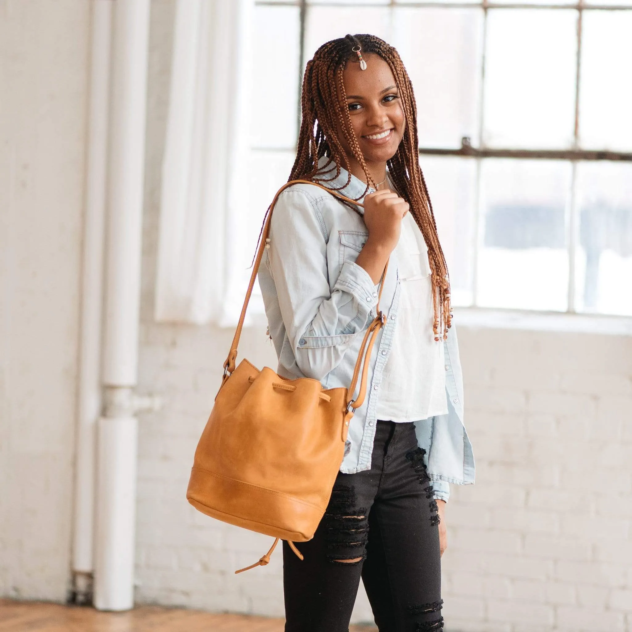 Solan Bucket Bag