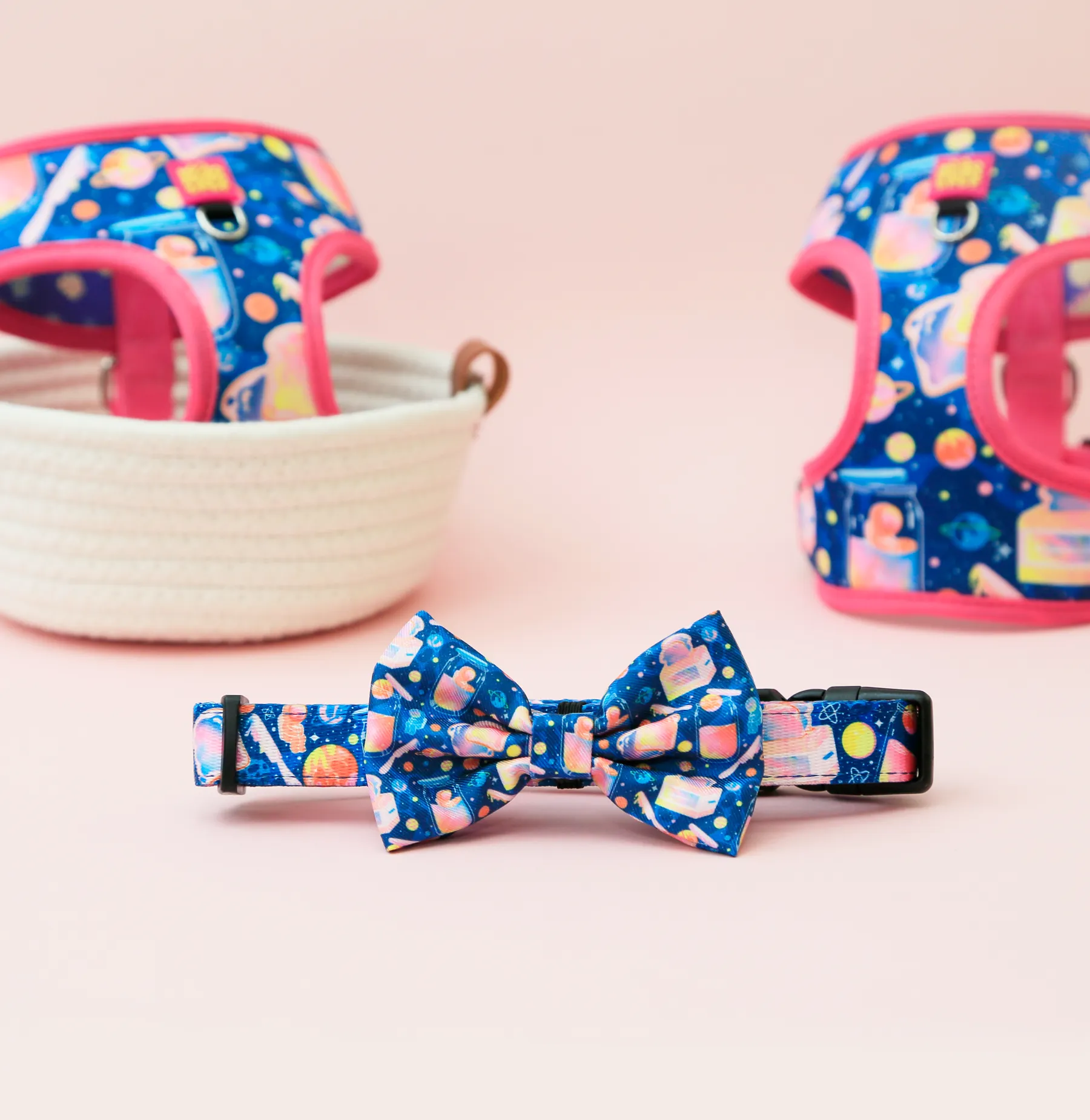 Space jam collar