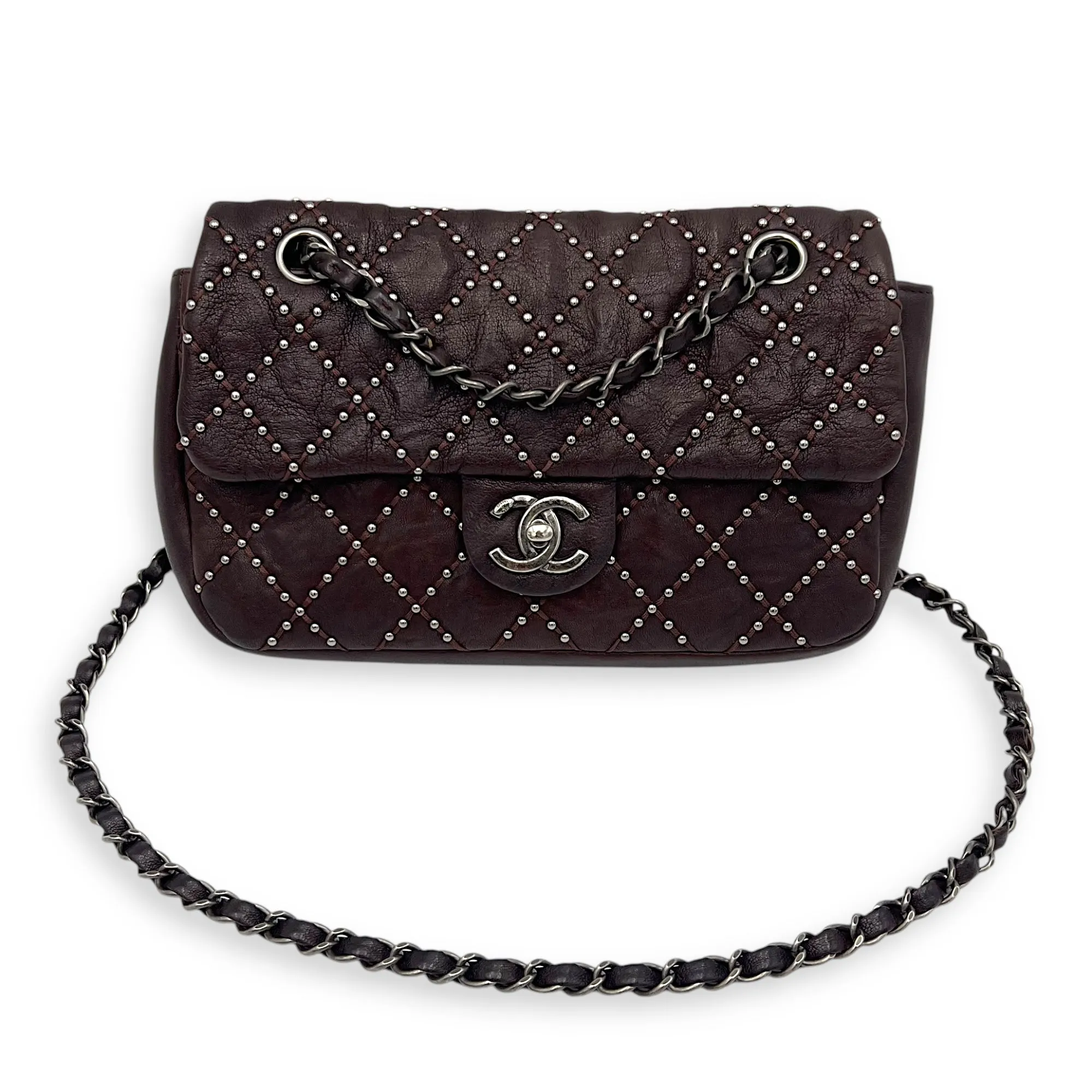 Studded Shoulder Bag Red in Calfskin, Ruthenium hardware