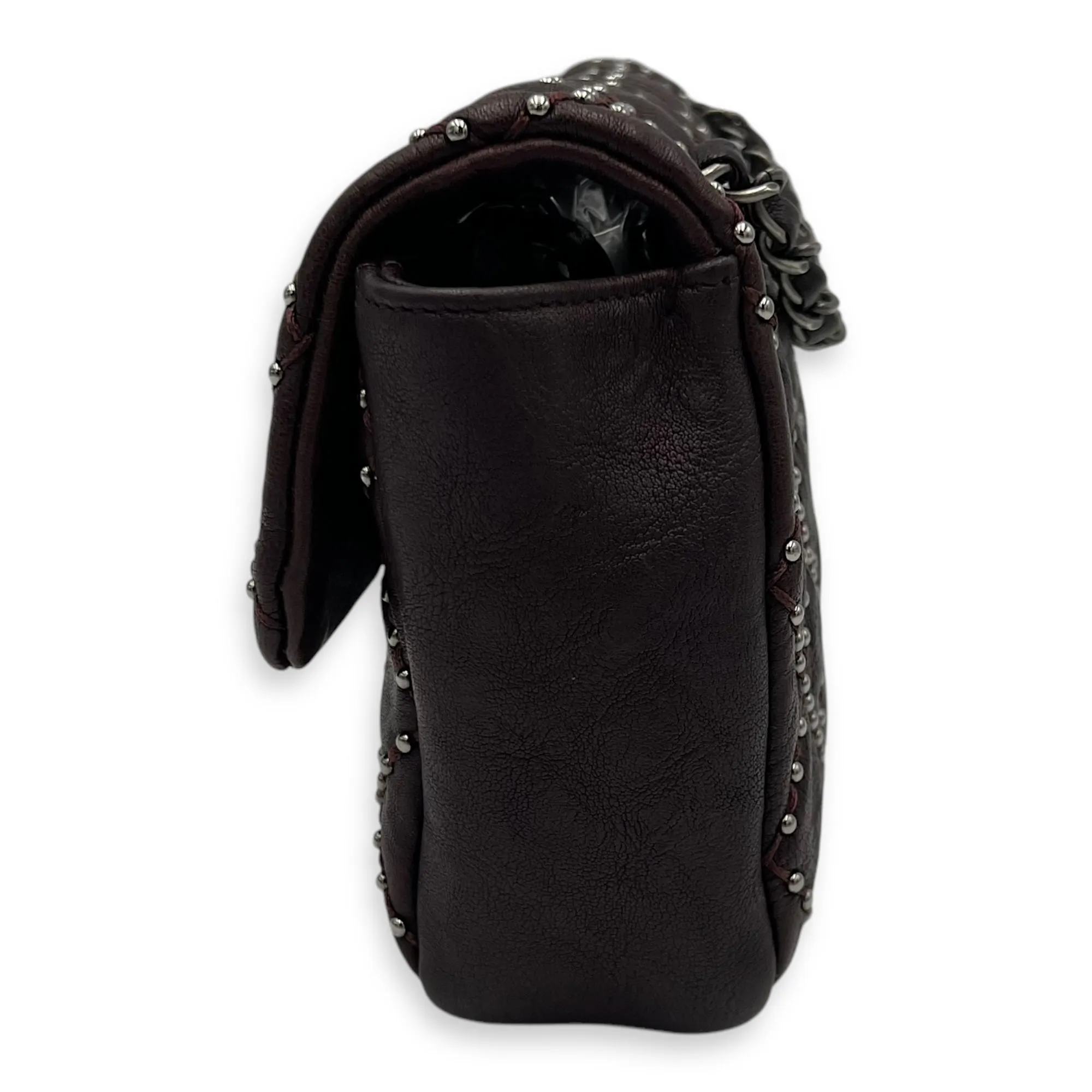 Studded Shoulder Bag Red in Calfskin, Ruthenium hardware