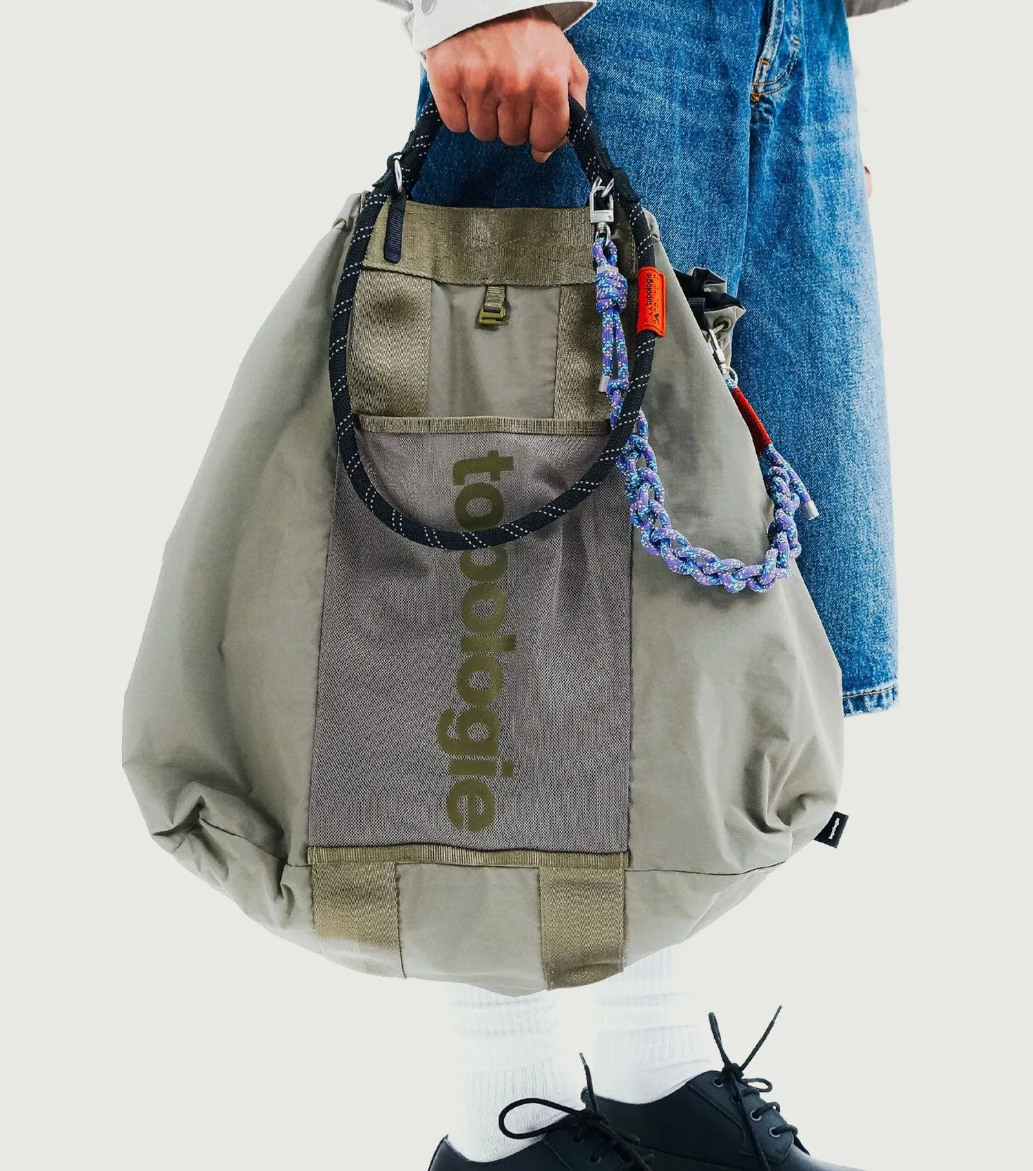 Summit Tote Large Black Tech