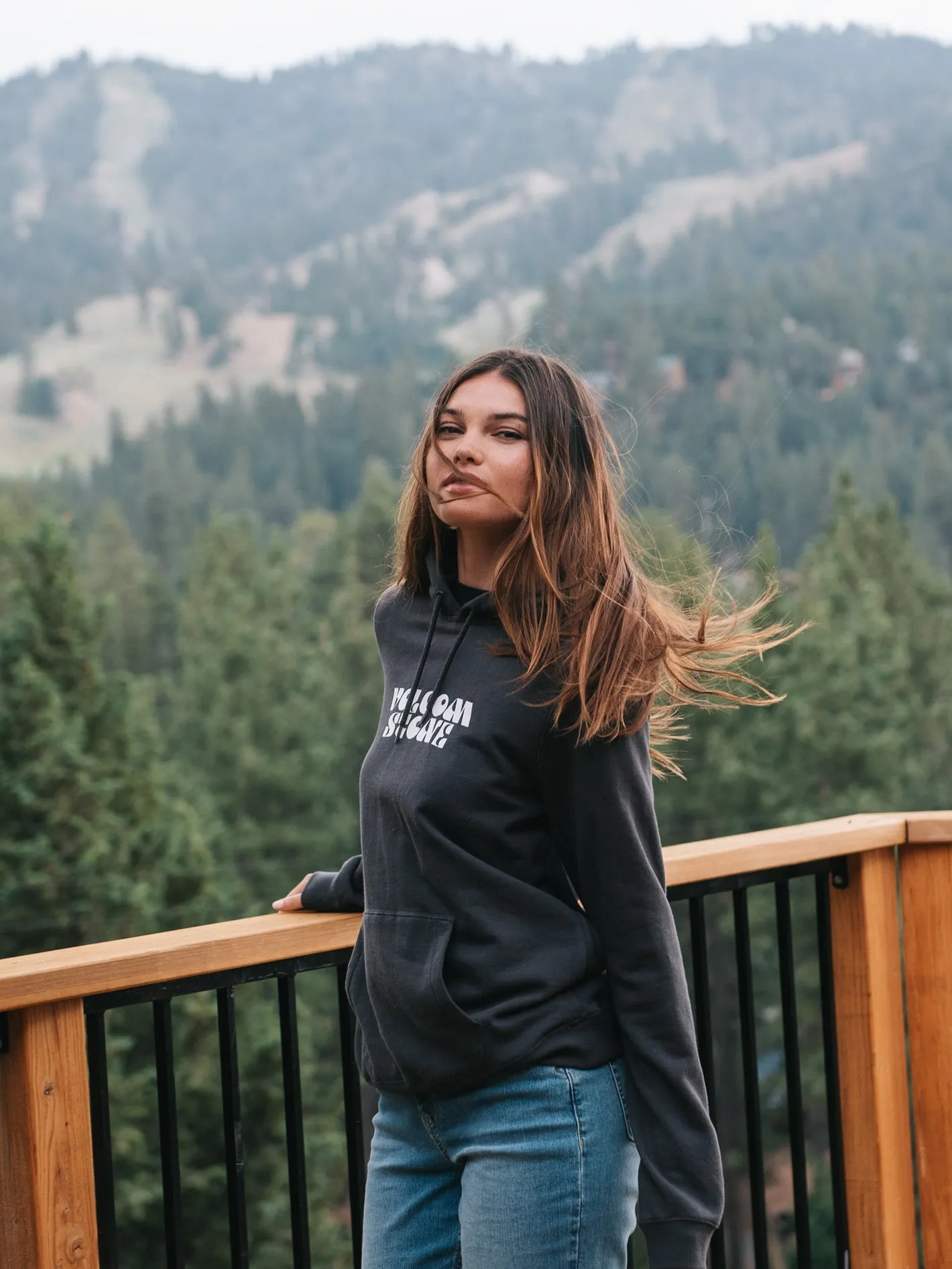 Sweat à capuche Truly Deal - VINTAGE BLACK