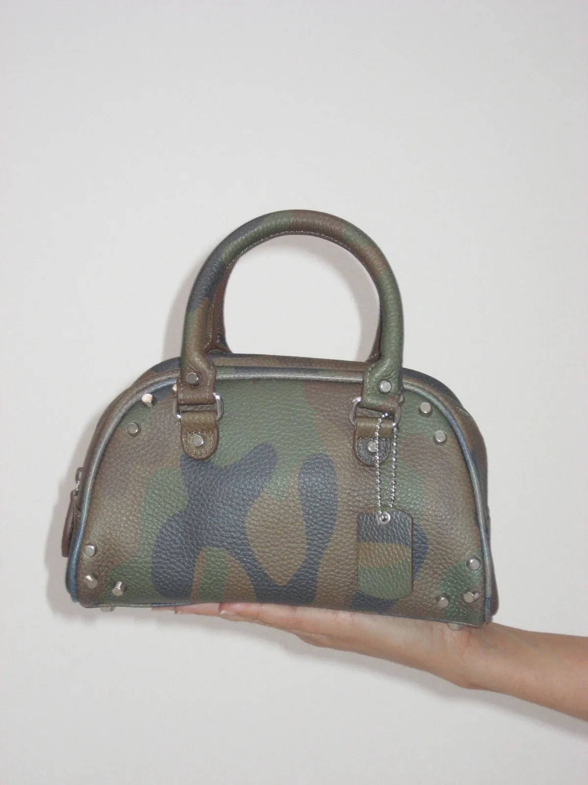 THE GAMBLER | CAMO