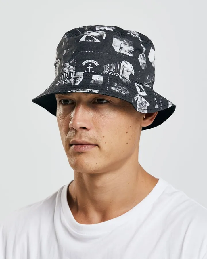 The Mad Hueys Smoking Bear Vintage Black Bucket Hat - H121M06013
