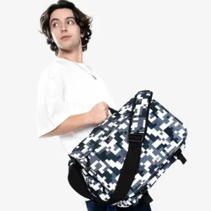 Thomas Laptop Messenger Bag in Camo