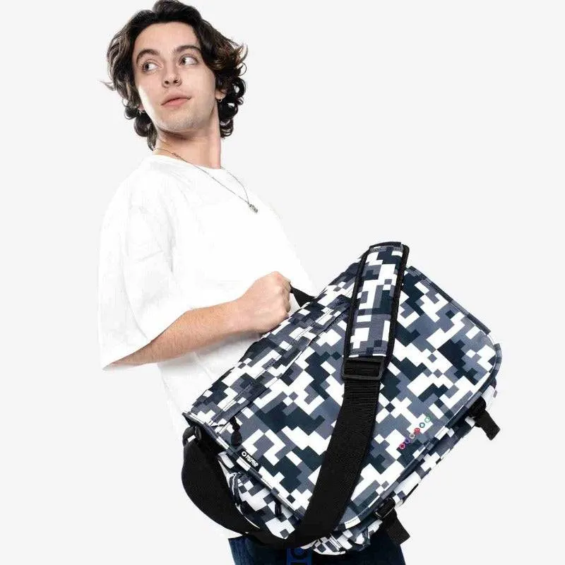 Thomas Laptop Messenger Bag in Camo