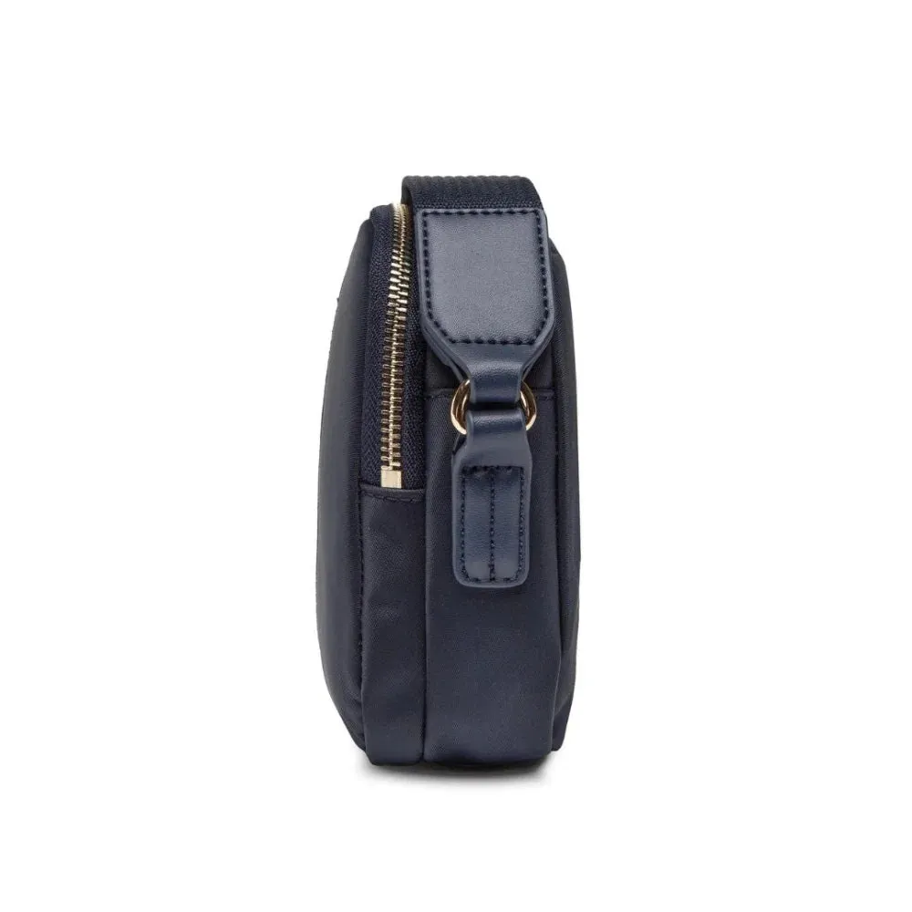 Tommy Hilfiger Poppy Crossover Corp Handbag AW0AW13154-NVY