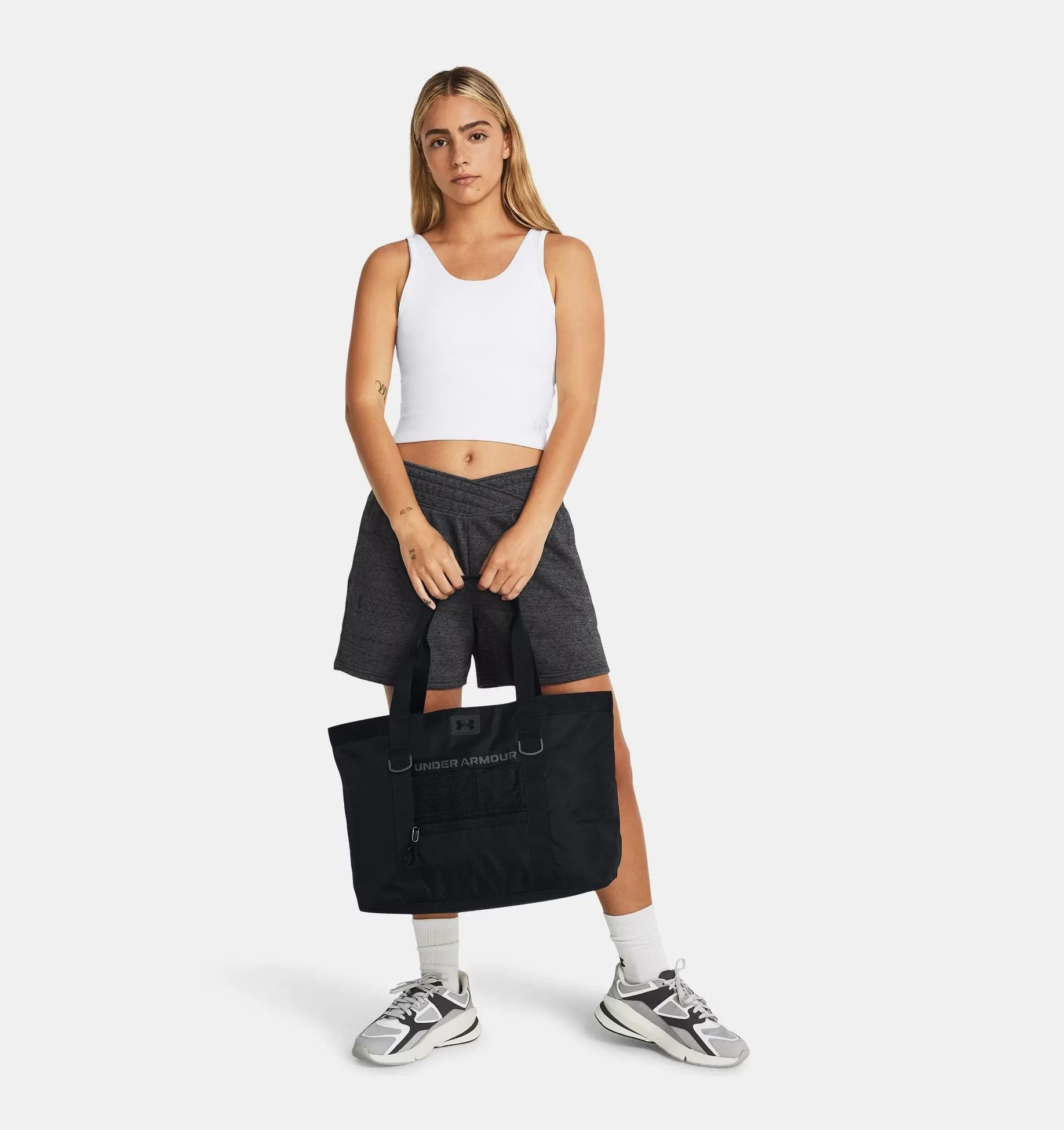 UA ESSENTIALS TOTE - Sac fourre-tout - Under Armour