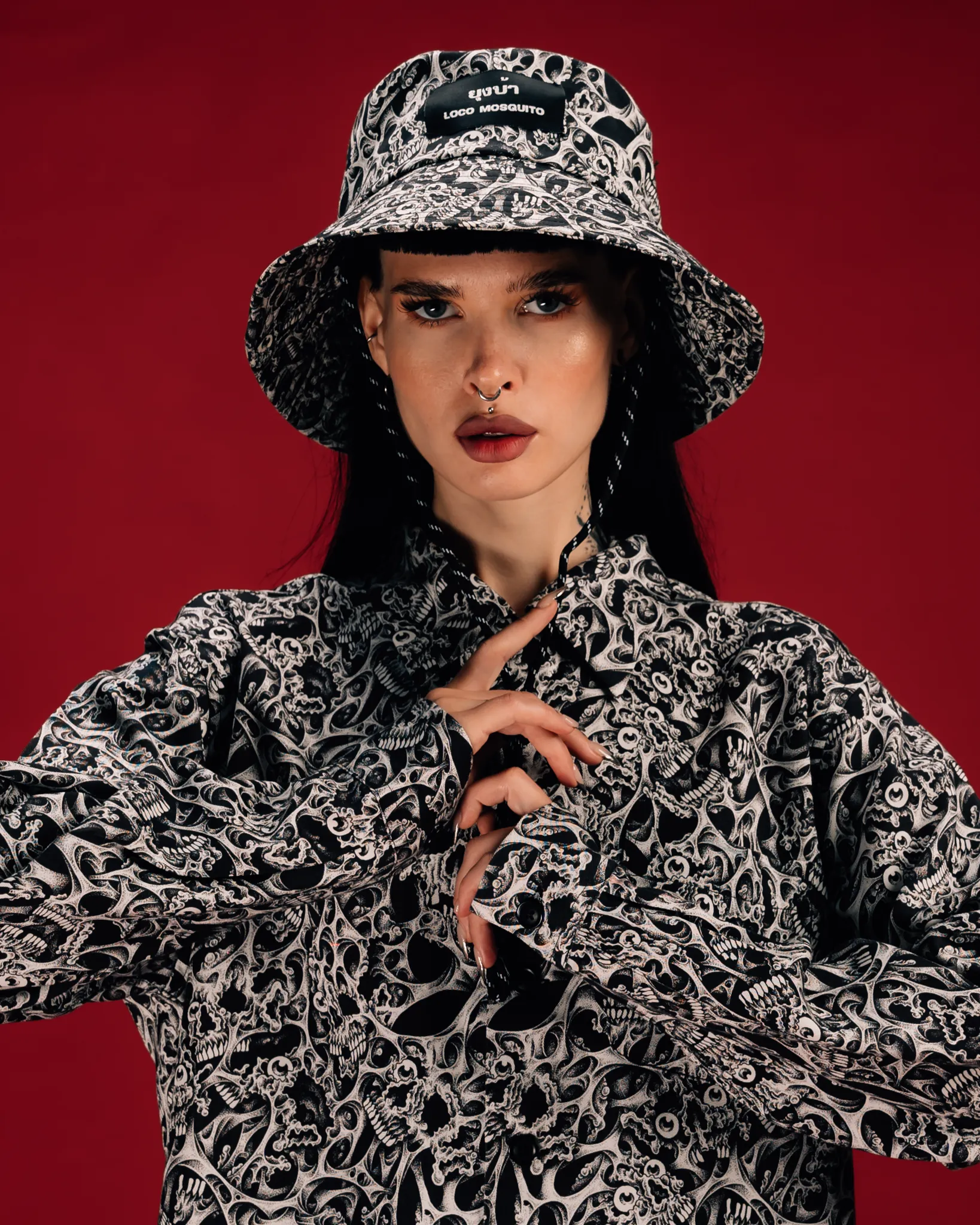 [UNISEX] RAFEL DELALANDE X LOCO MOSQUITO BUCKET HAT