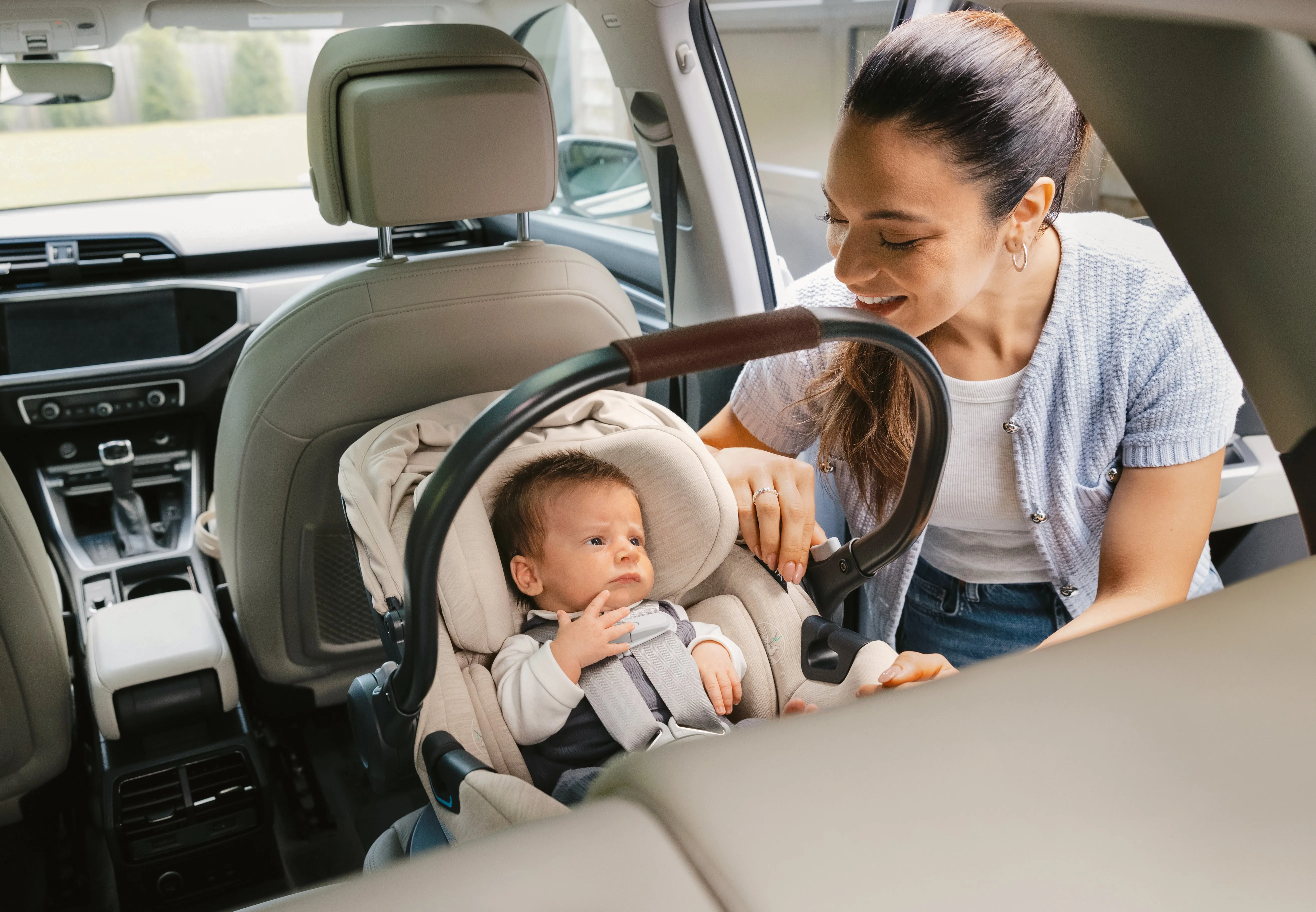 UPPAbaby Aria Infant Car Seat - Declan (Oat Melange/Chestnut Leather)