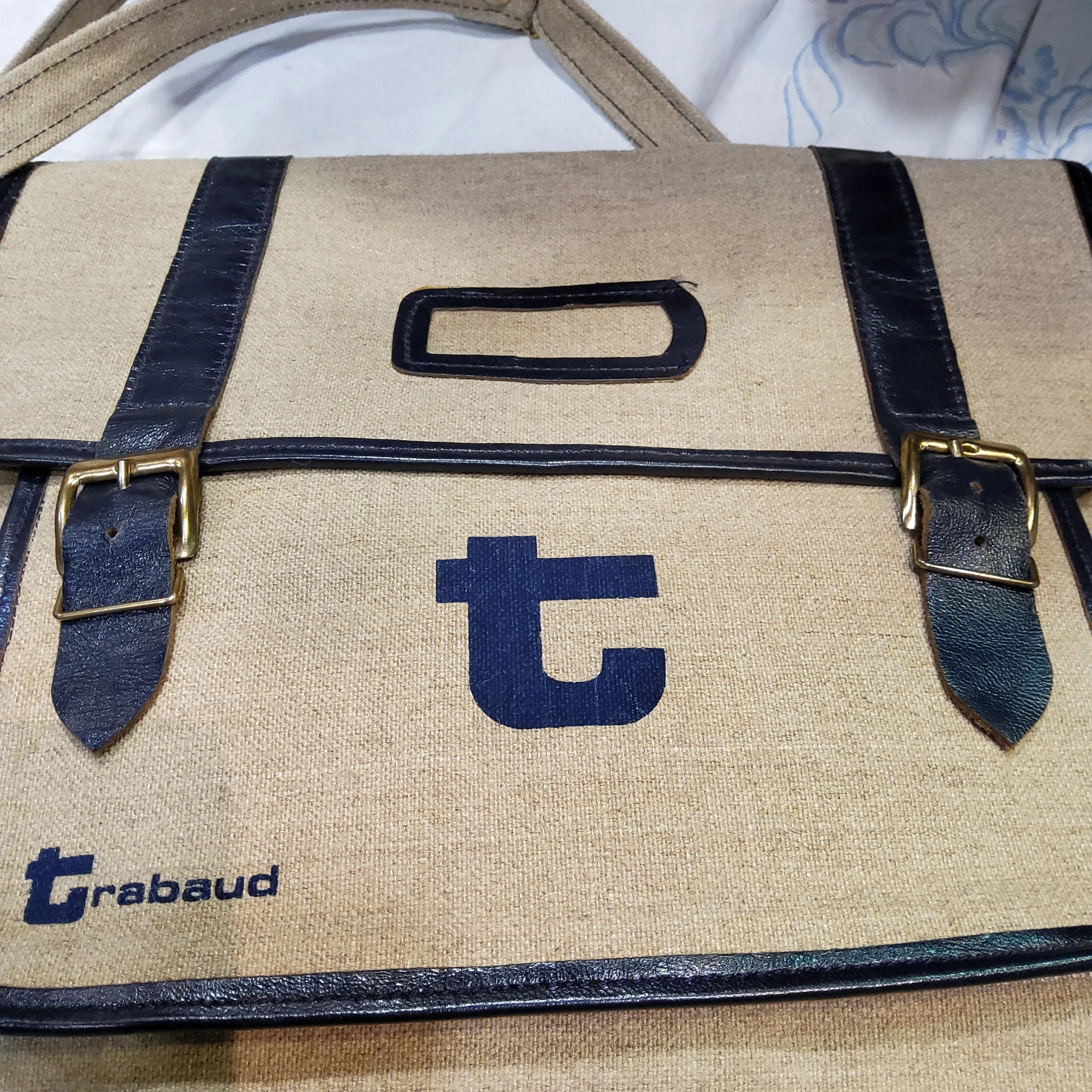 Woman satchel