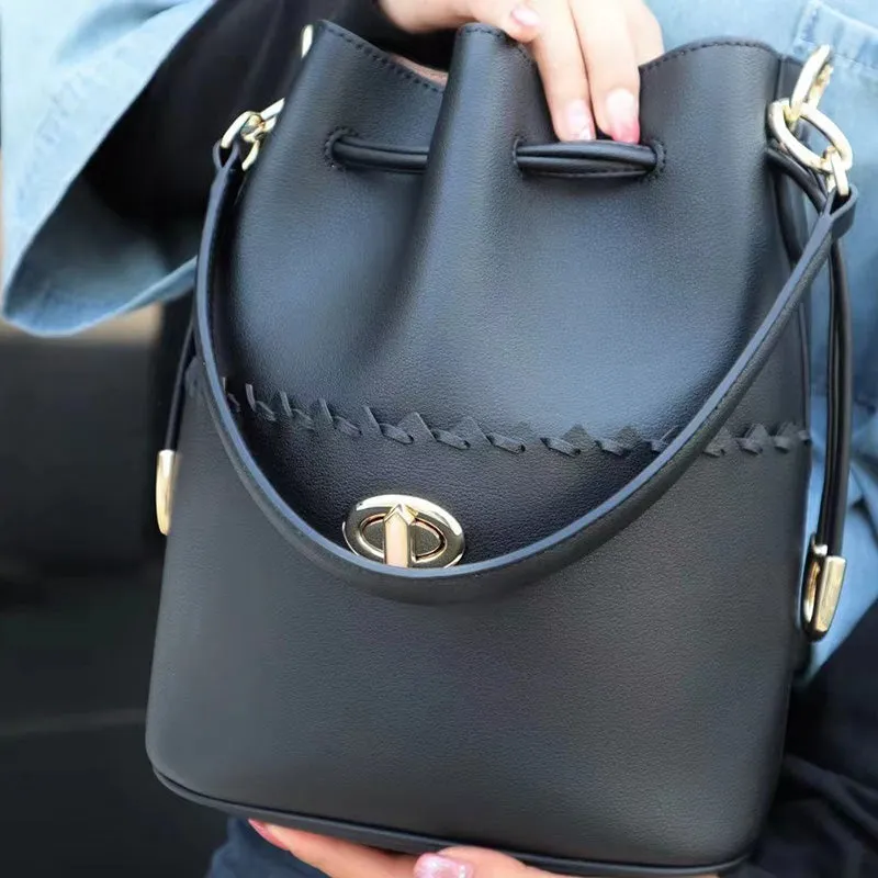 Zachka Bucket Satchel