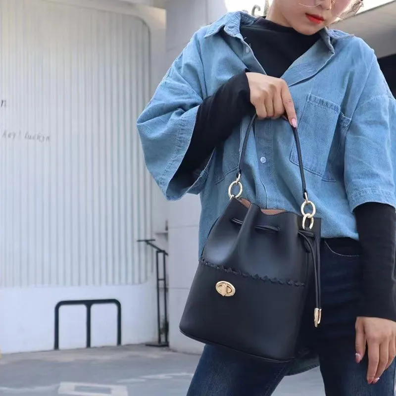 Zachka Bucket Satchel