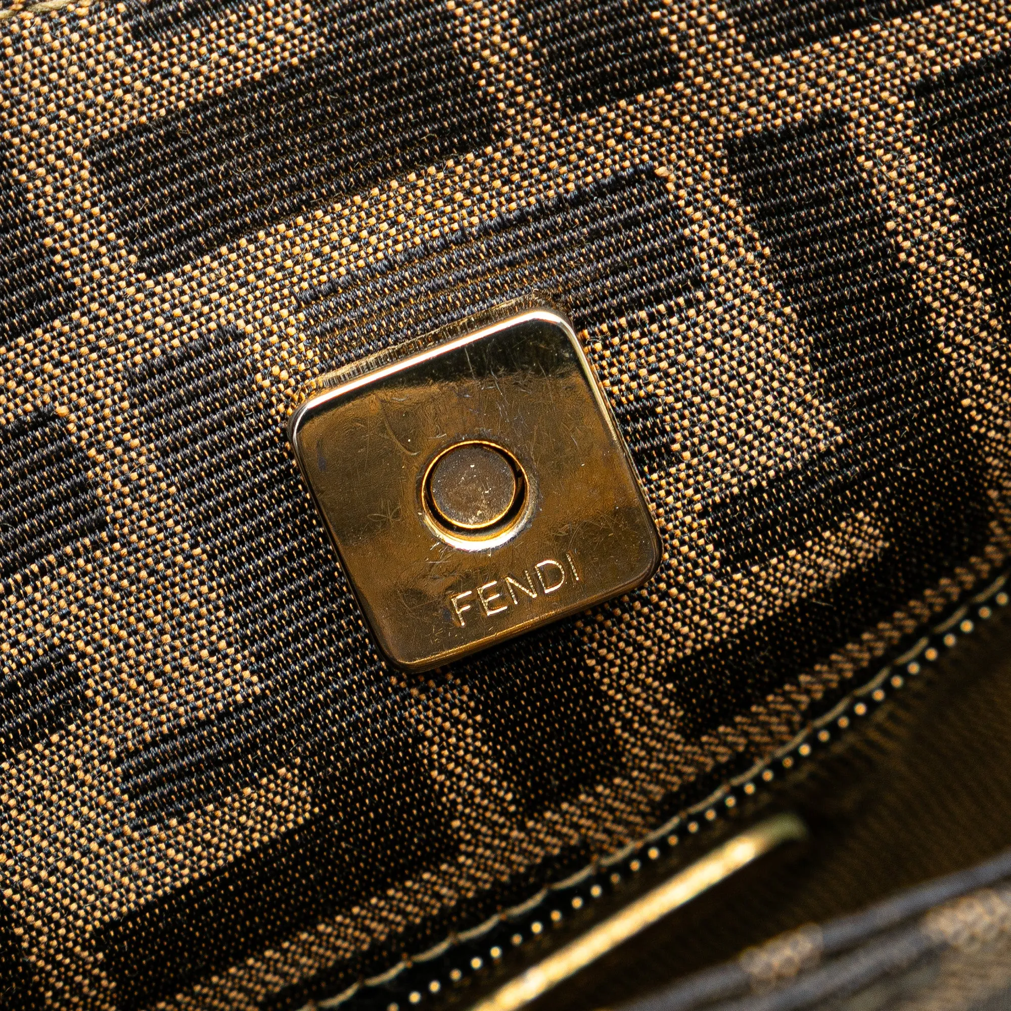 Zucca Canvas Shoulder Bag